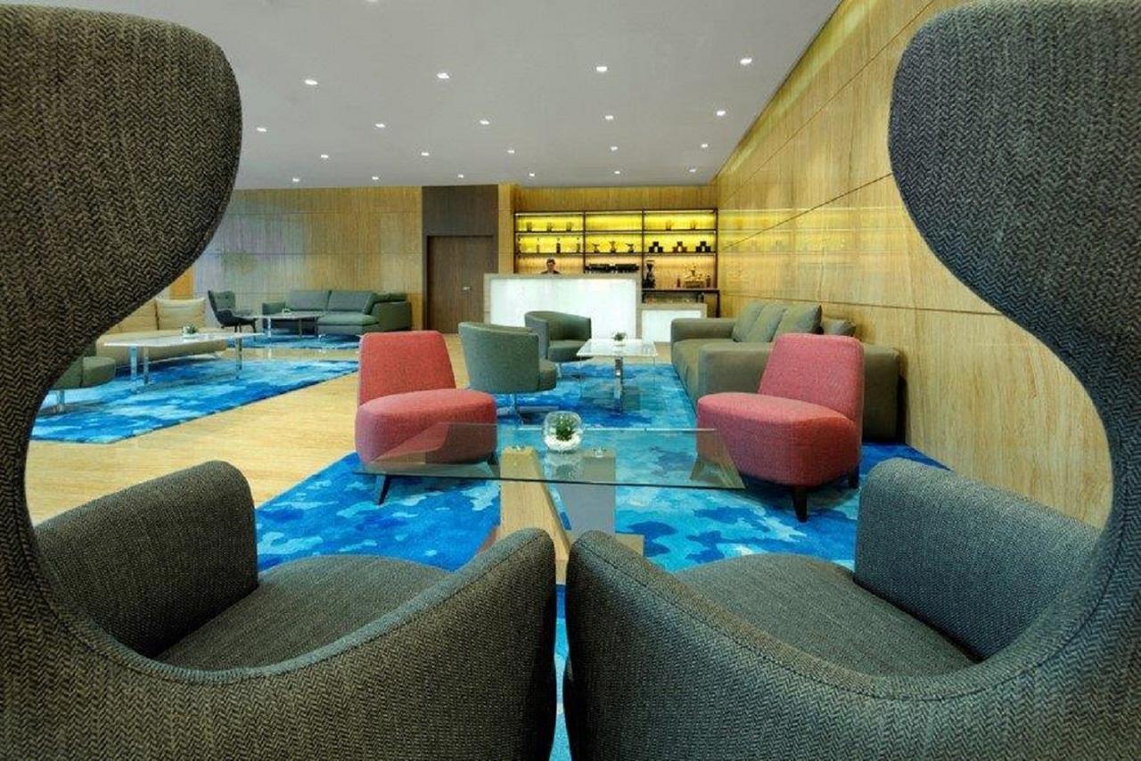 Radisson Blu Hotel Apartment Dubai Silicon Oasis Bagian luar foto