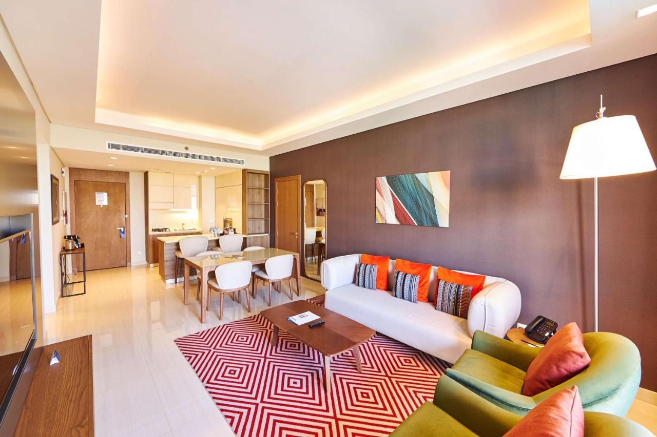 Radisson Blu Hotel Apartment Dubai Silicon Oasis Bagian luar foto