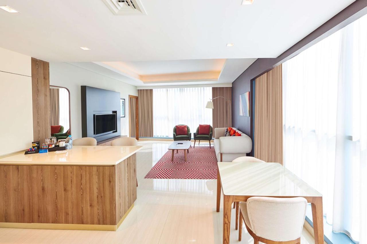 Radisson Blu Hotel Apartment Dubai Silicon Oasis Bagian luar foto