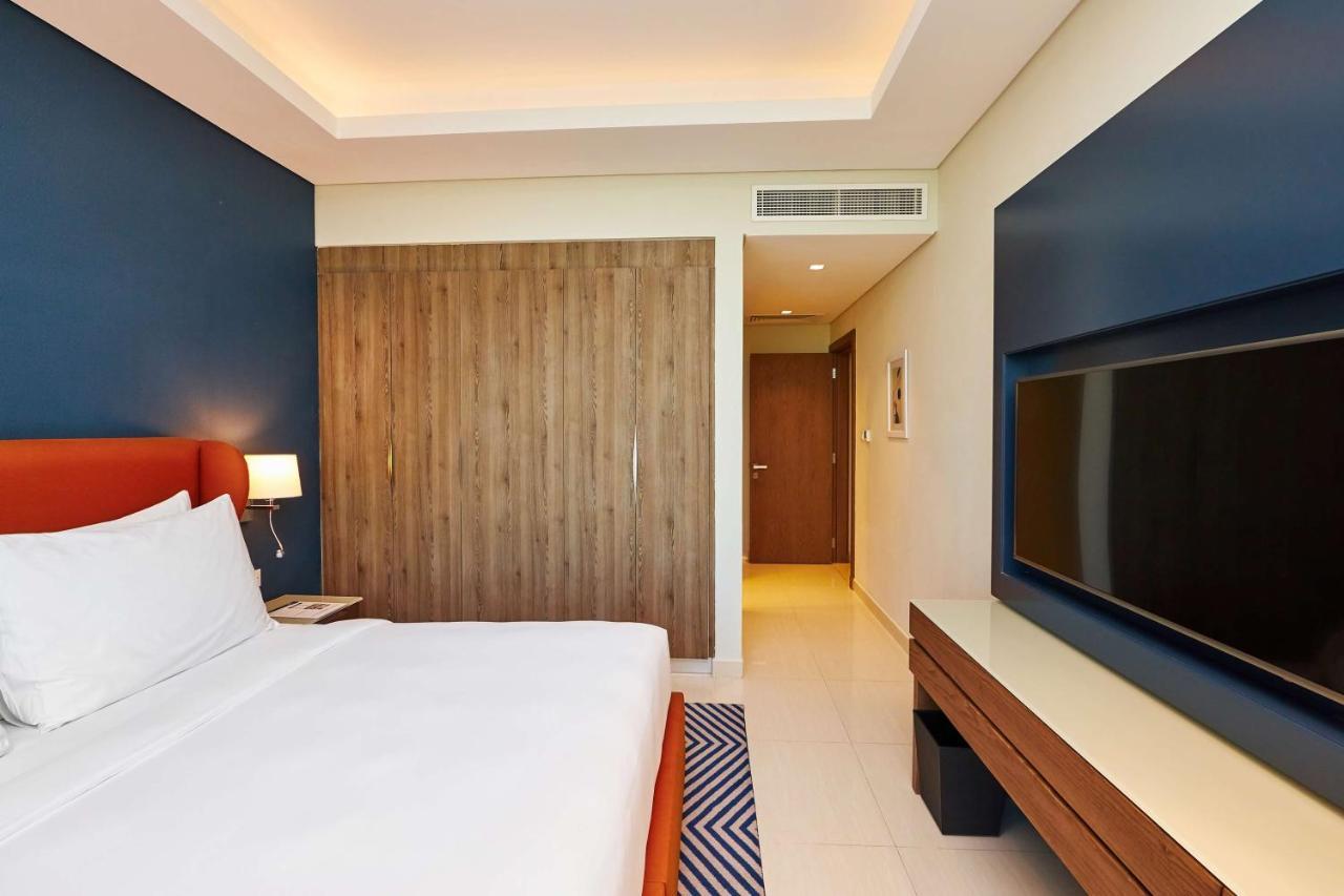 Radisson Blu Hotel Apartment Dubai Silicon Oasis Bagian luar foto